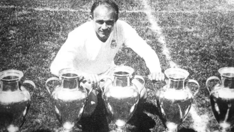 Huyền thoại Di Stefano - Siêu Quả bóng Vàng